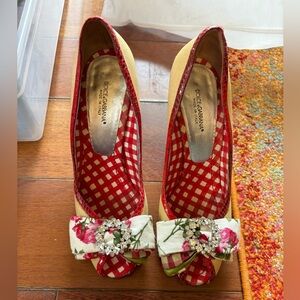 Vintage Dolce & Gabbana heels (size EU 39)